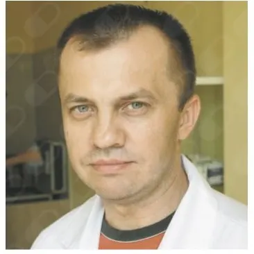 dr n. med. Andrzej Piotr Kustra, Chirurg